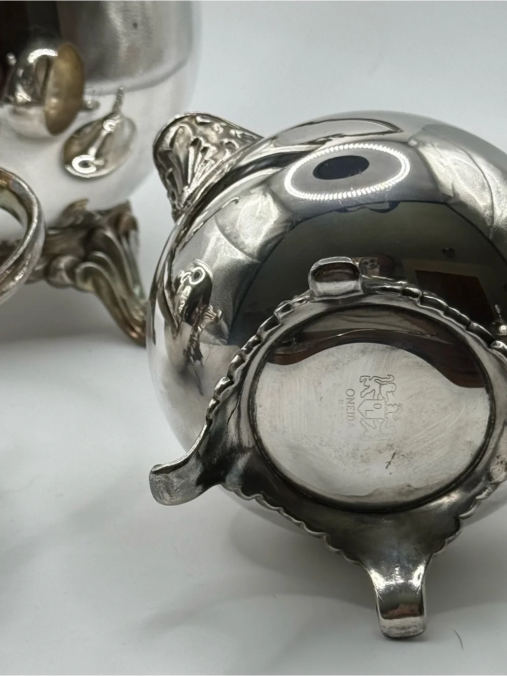 Oneida elegant silver
